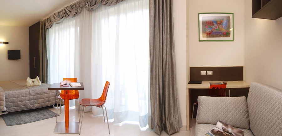 Junior Suite - Hotel Garnì Corallo - Torbole sul Garda